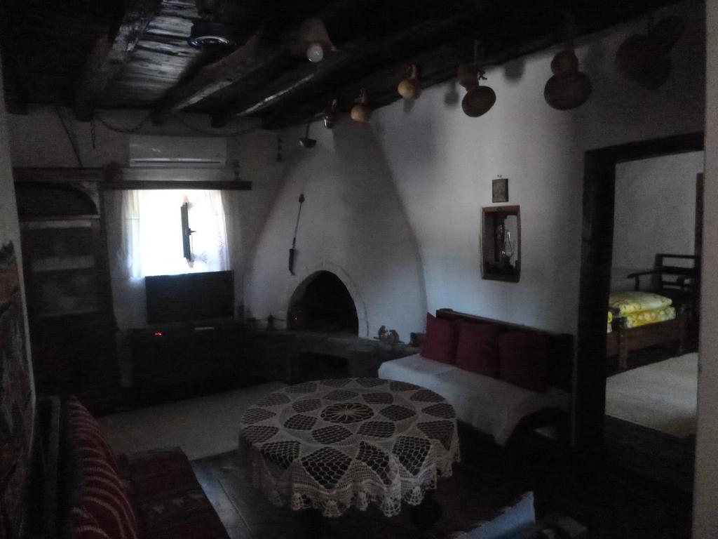 Villa Tanya'S House Kŭrpachevo Esterno foto