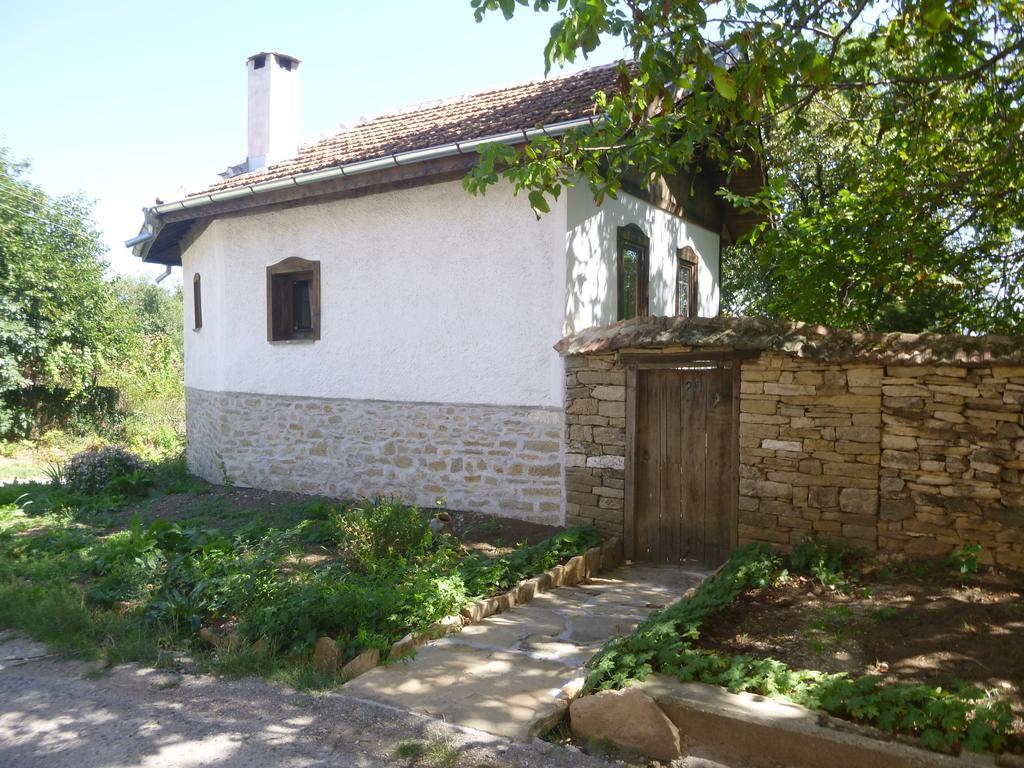 Villa Tanya'S House Kŭrpachevo Esterno foto