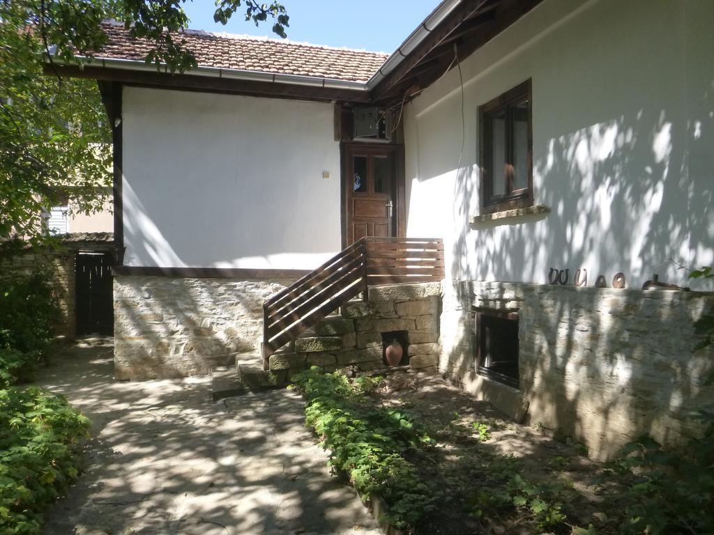 Villa Tanya'S House Kŭrpachevo Esterno foto